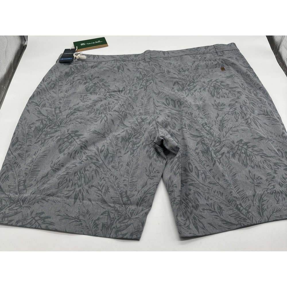 TravisMathew Jaguar Golf Shorts Mens 42 Grey Tropical Leaf Eco Performance New - Picture 5 of 6